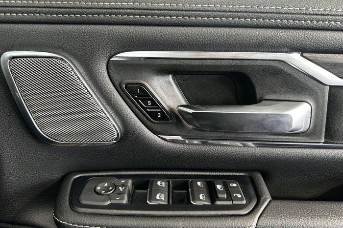 2025 RAM 1500 Laramie Sport Hurricane SO RamBox