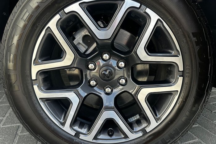 2025 RAM 1500 Laramie Sport Hurricane SO RamBox