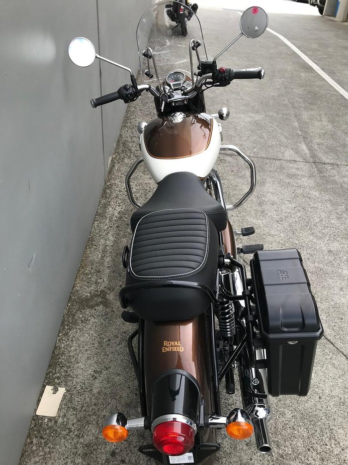 2025 Royal Enfield Classic 350 Chrome