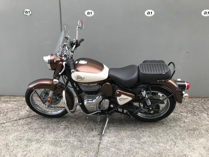 2025 Royal Enfield Classic 350 Chrome