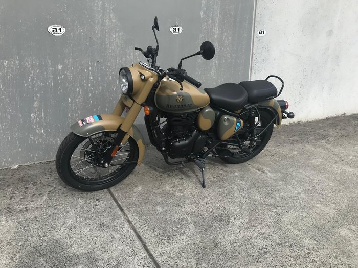 2025 Royal Enfield Classic 350 Signals