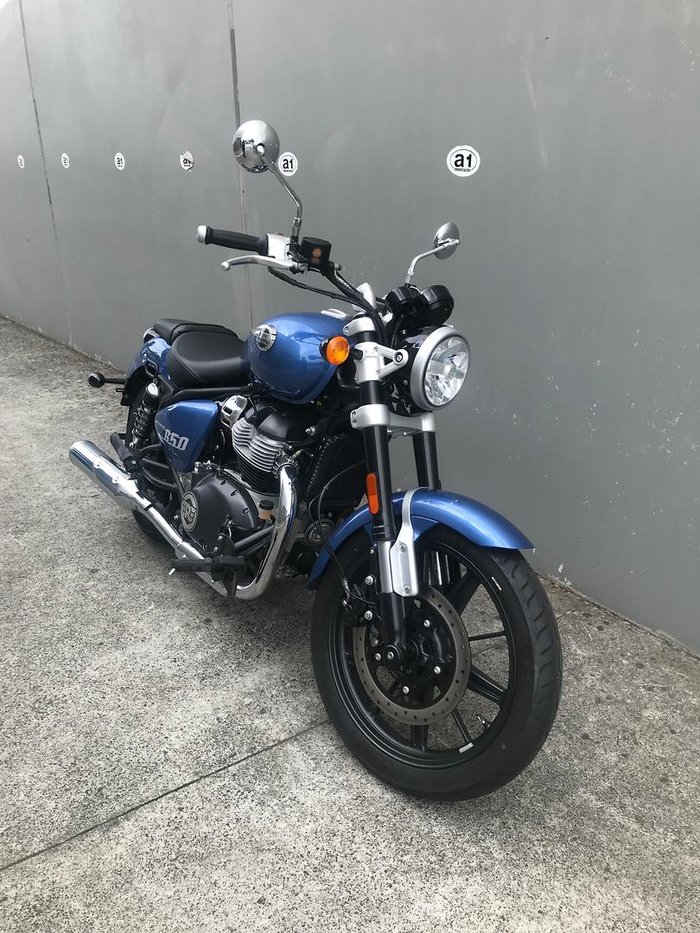 2023 Royal Enfield Super Meteor 650