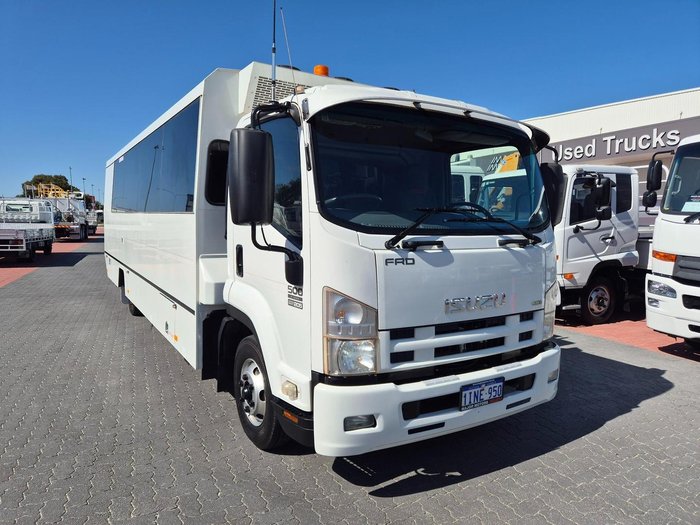 2012 Isuzu Frr500 30 Seat Bus