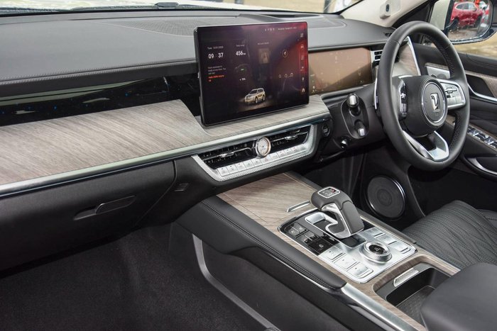 2025 GWM Tank 500 Ultra Hi4-T PHEV