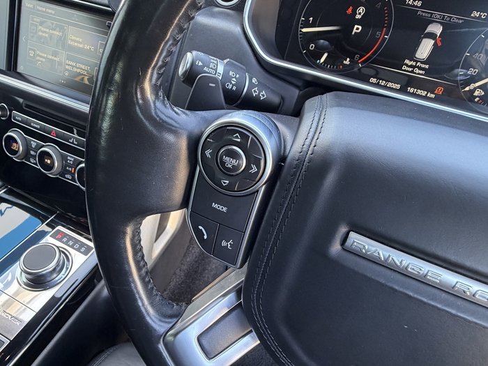 2016 Land Rover Range Rover TDV6 Vogue