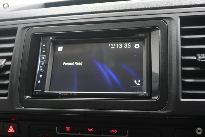 2019 Volkswagen Transporter TDI400