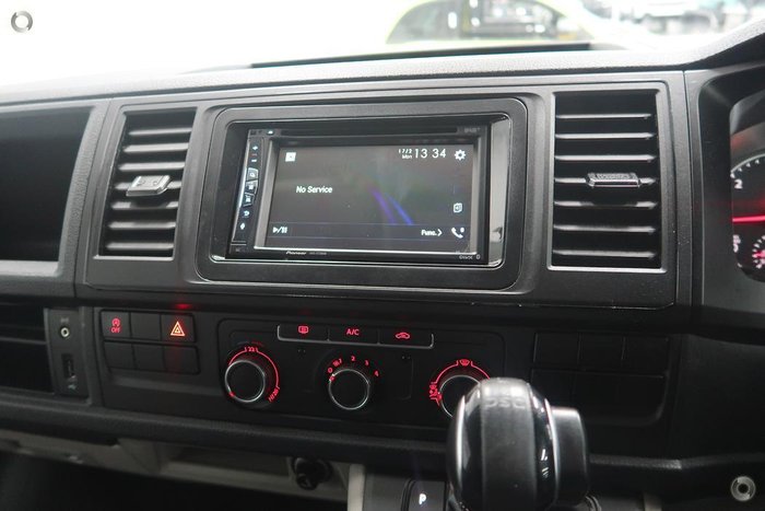 2019 Volkswagen Transporter TDI400