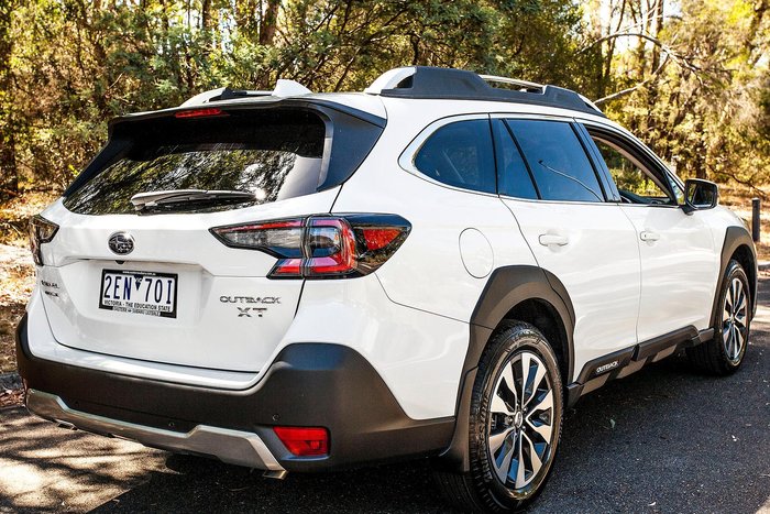 2025 Subaru Outback AWD Touring
