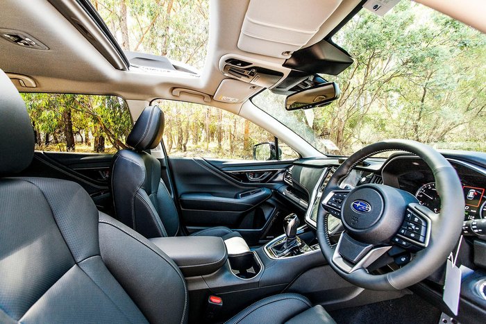 2025 Subaru Outback AWD Touring