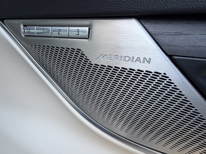 2021 Jaguar XF P300 R-Dynamic HSE