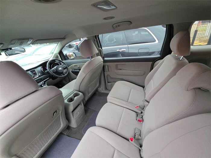 2017 Kia Carnival S YP MY18 Silky Silver