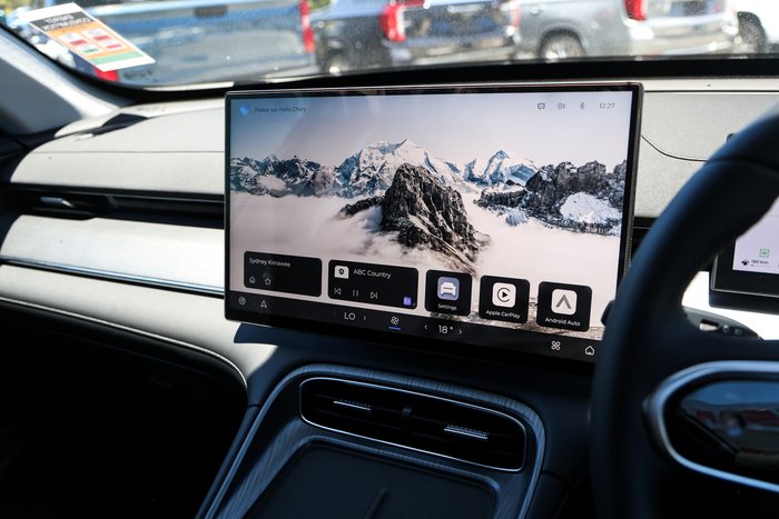 2025 Chery Tiggo 8 Super Hybrid Urban