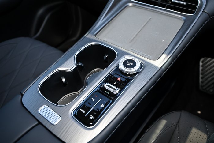 2025 Chery Tiggo 8 Super Hybrid Urban