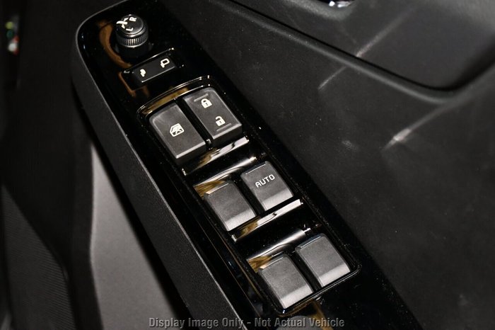 2025 Isuzu D-MAX X-TERRAIN