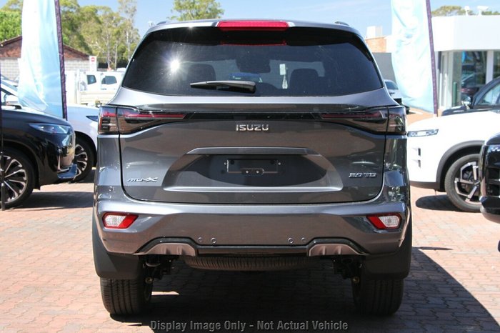 2025 Isuzu MU-X LS-T