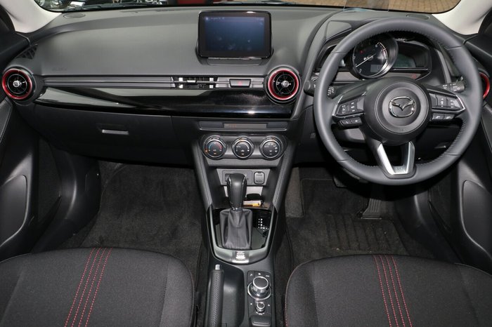 2025 Mazda 2 G15 Evolve