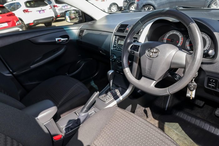 2013 Toyota Corolla Ascent