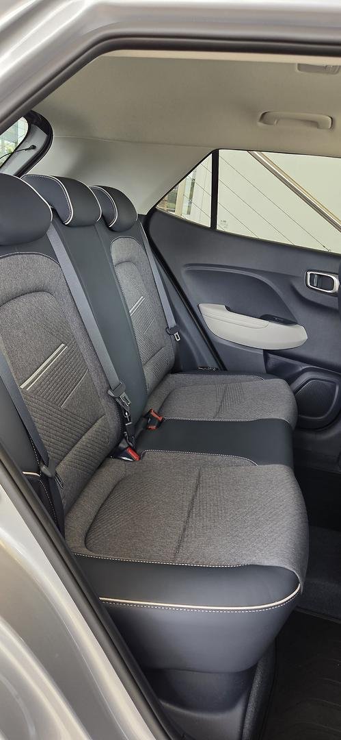 2025 Hyundai Venue Elite QX.V5 MY25 Shimmering Silver & Abyss Black Roof