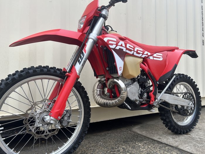 2024 GAS GAS EC 250 ENDURO RED