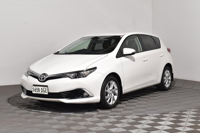 2017 Toyota Corolla Ascent Sport