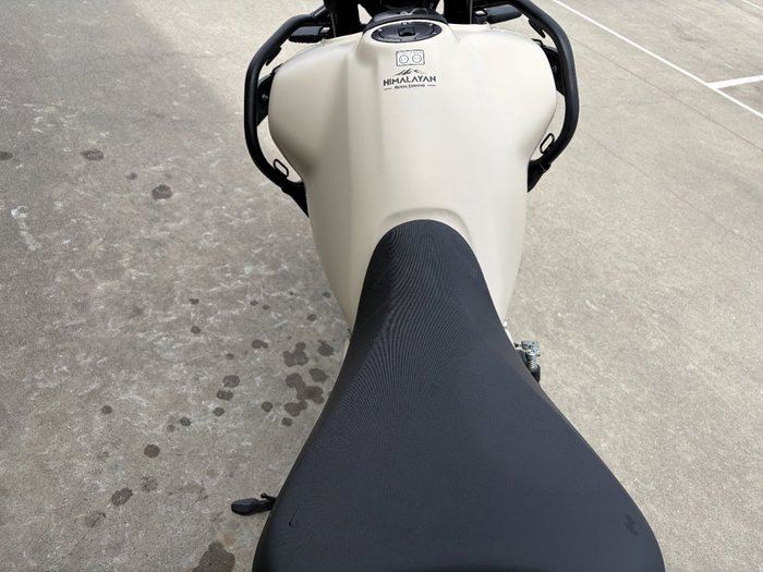 2024 Royal Enfield HIMALAYAN 450 Brown