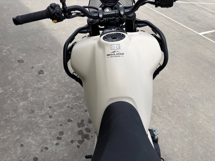 2024 Royal Enfield HIMALAYAN 450 Brown