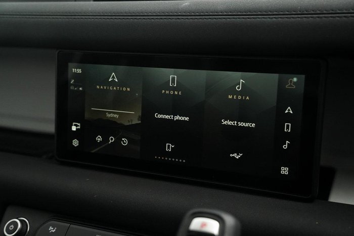 2023 Land Rover Defender 110 D300 SE