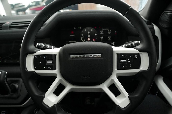 2023 Land Rover Defender 110 D300 SE