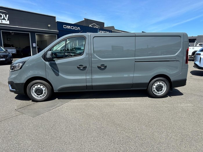2025 Renault Trafic Premium