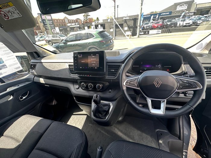 2025 Renault Trafic Premium