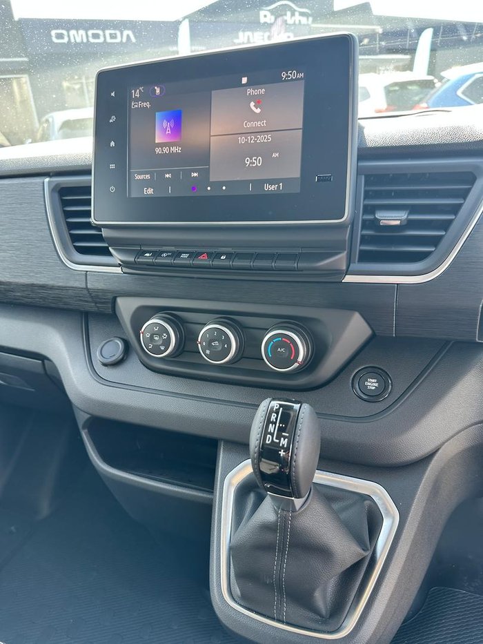 2025 Renault Trafic Premium