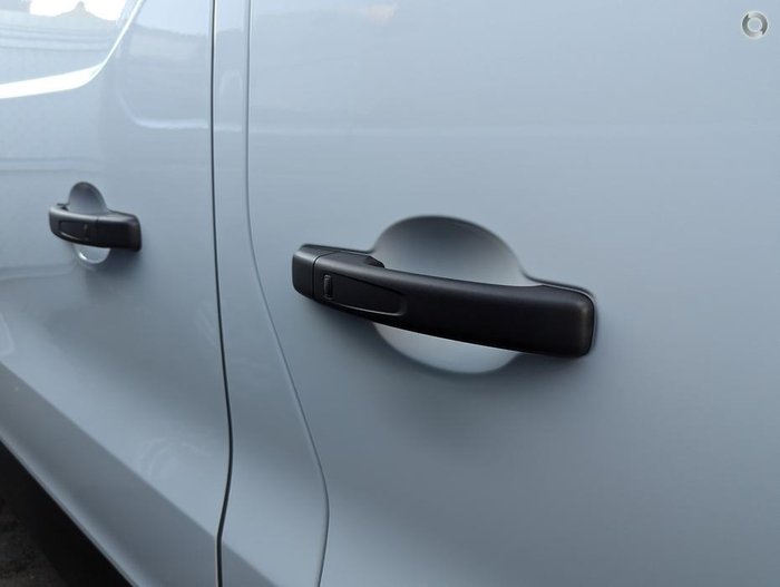 2025 Renault Trafic Premium X82 MY25 Glacier White