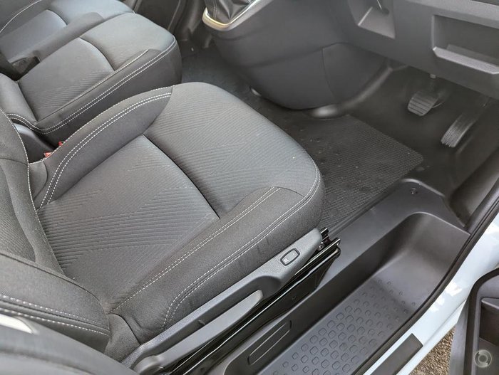 2025 Renault Trafic Premium X82 MY25 Glacier White