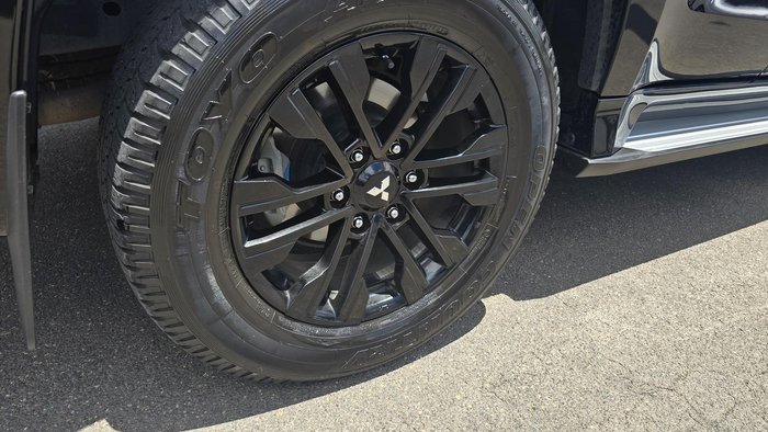 2023 Mitsubishi Pajero Sport GSR