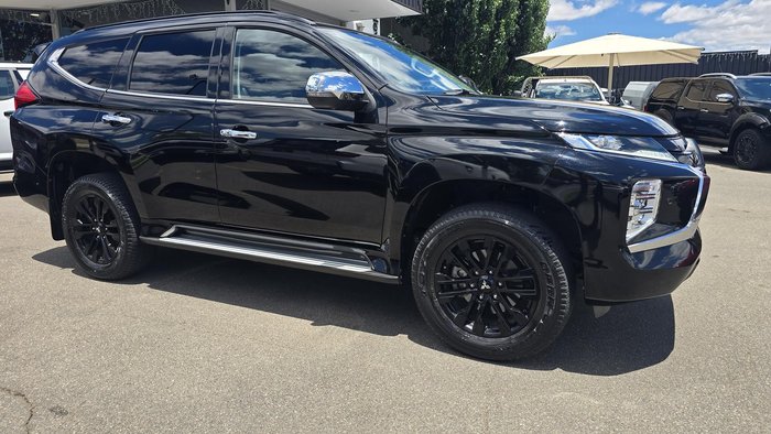 2023 Mitsubishi Pajero Sport GSR