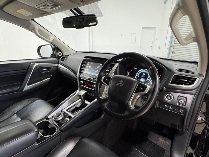 2023 Mitsubishi Pajero Sport GSR