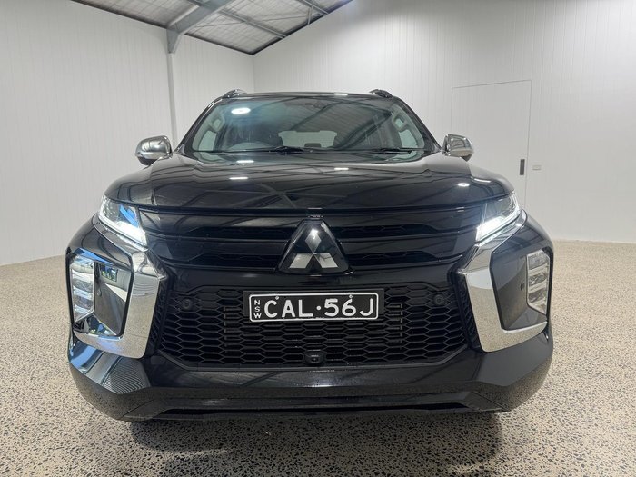 2023 Mitsubishi Pajero Sport GSR