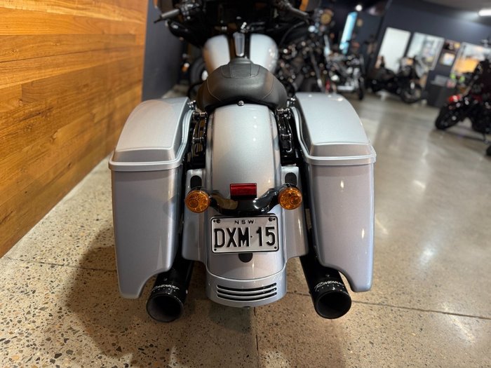 2019 Harley-davidson FLHXS STREET GLIDE SPECIAL Silver