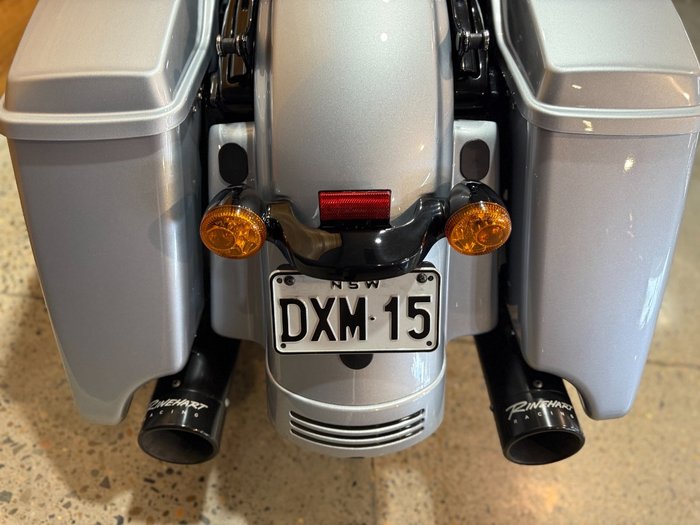 2019 Harley-davidson FLHXS STREET GLIDE SPECIAL Silver