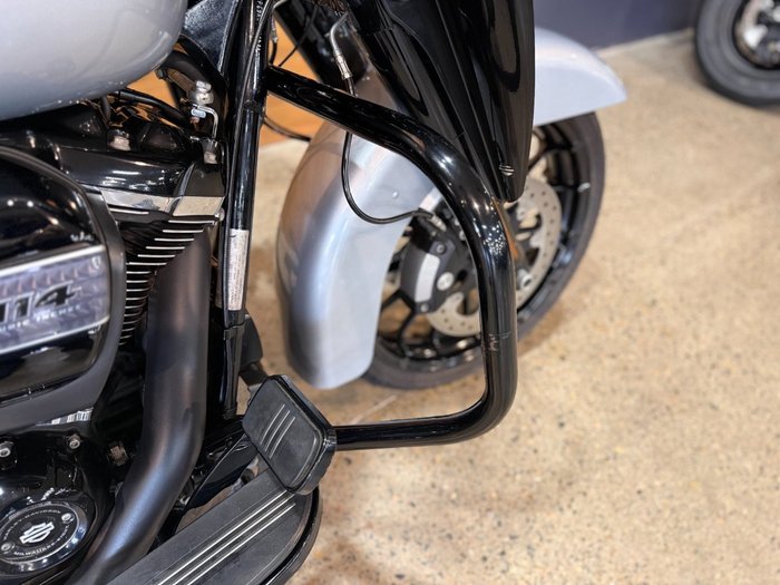 2019 Harley-davidson FLHXS STREET GLIDE SPECIAL Silver