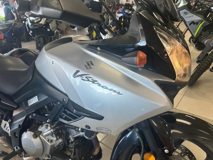 2005 Suzuki V-Strom 1000 (DL1000) V-Strom Silver