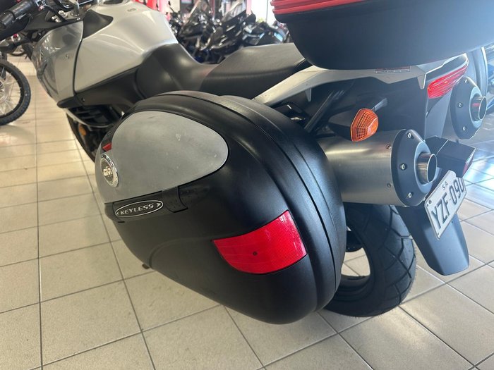 2005 Suzuki V-Strom 1000 (DL1000) V-Strom Silver