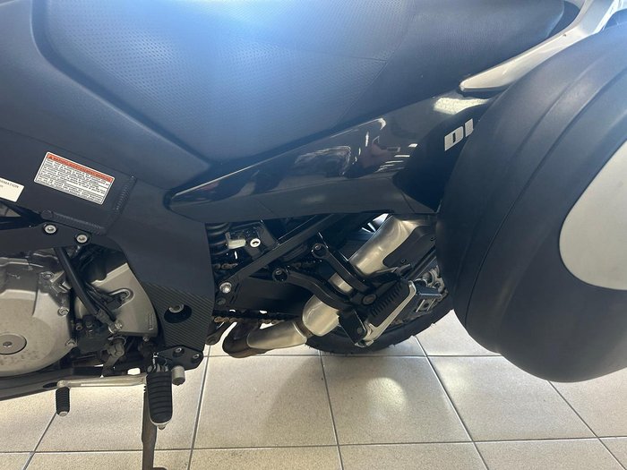 2005 Suzuki V-Strom 1000 (DL1000) V-Strom Silver