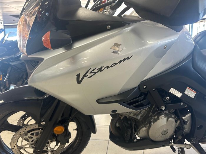 2005 Suzuki V-Strom 1000 (DL1000) V-Strom Silver