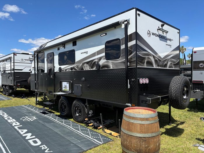 2025 Wonderland RV 21Ft Large En-Suite Layout