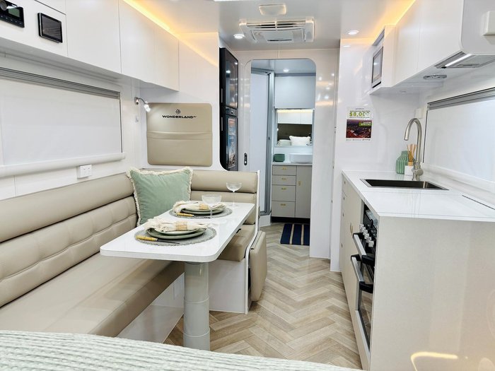 2025 Wonderland RV Amaroo 21Ft Large En-Suite Layout