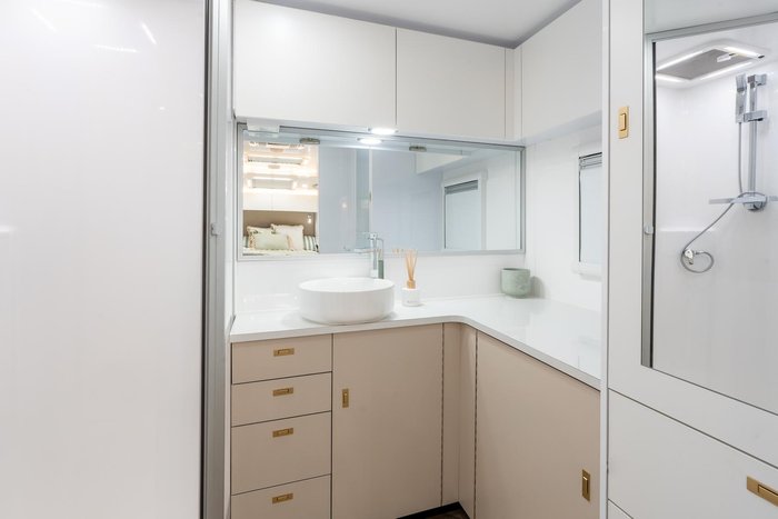 2025 Wonderland RV Amaroo 21Ft Large En-Suite Layout