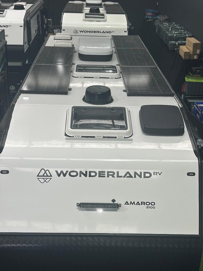 2025 Wonderland RV Amaroo 21Ft Large En-Suite Layout