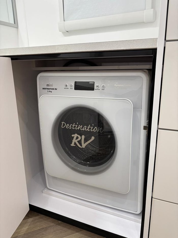 2025 Wonderland RV 21Ft Large En-Suite Layout