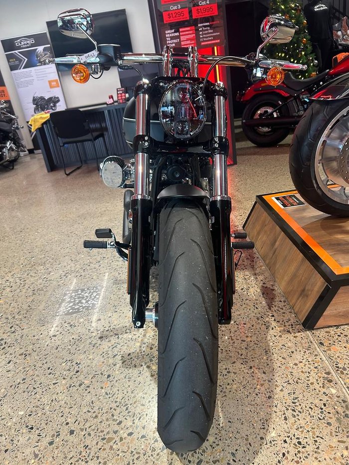2023 Harley-Davidson Breakout 117 (FXBR) Softail Black